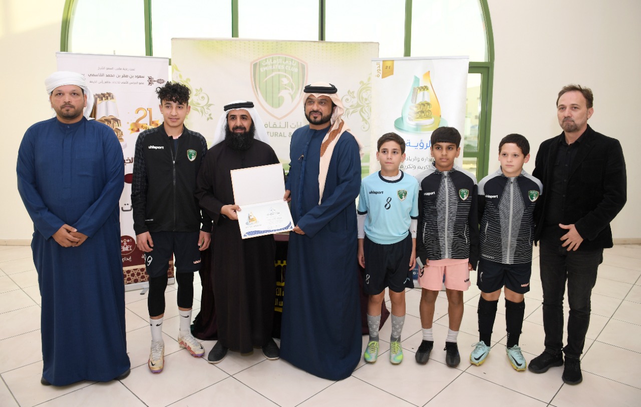 Emirates Club hosts ethics lecture Creative Athlete / Emirates Cultural